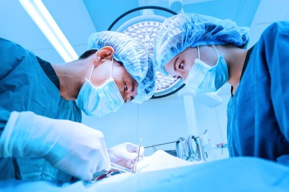 Carrying out ligamentotomy – penis enlargement surgery